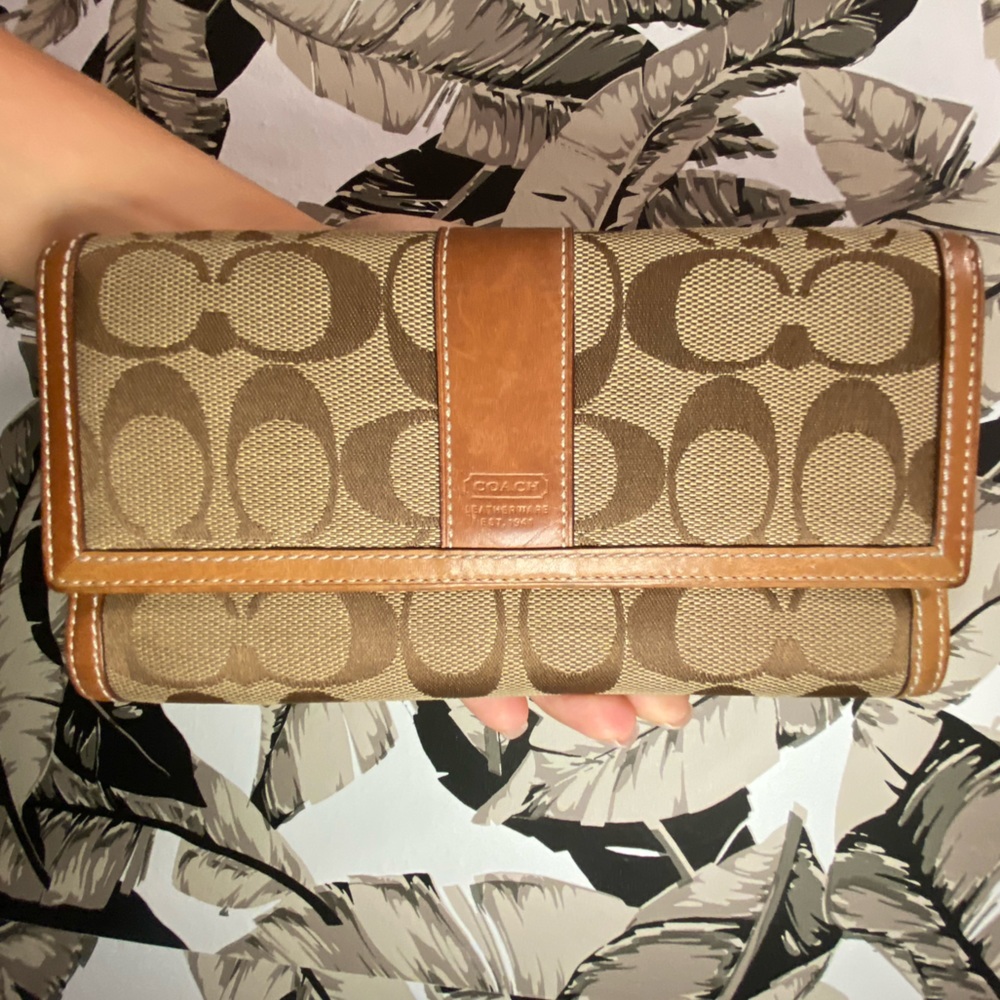 COACH logo wallet